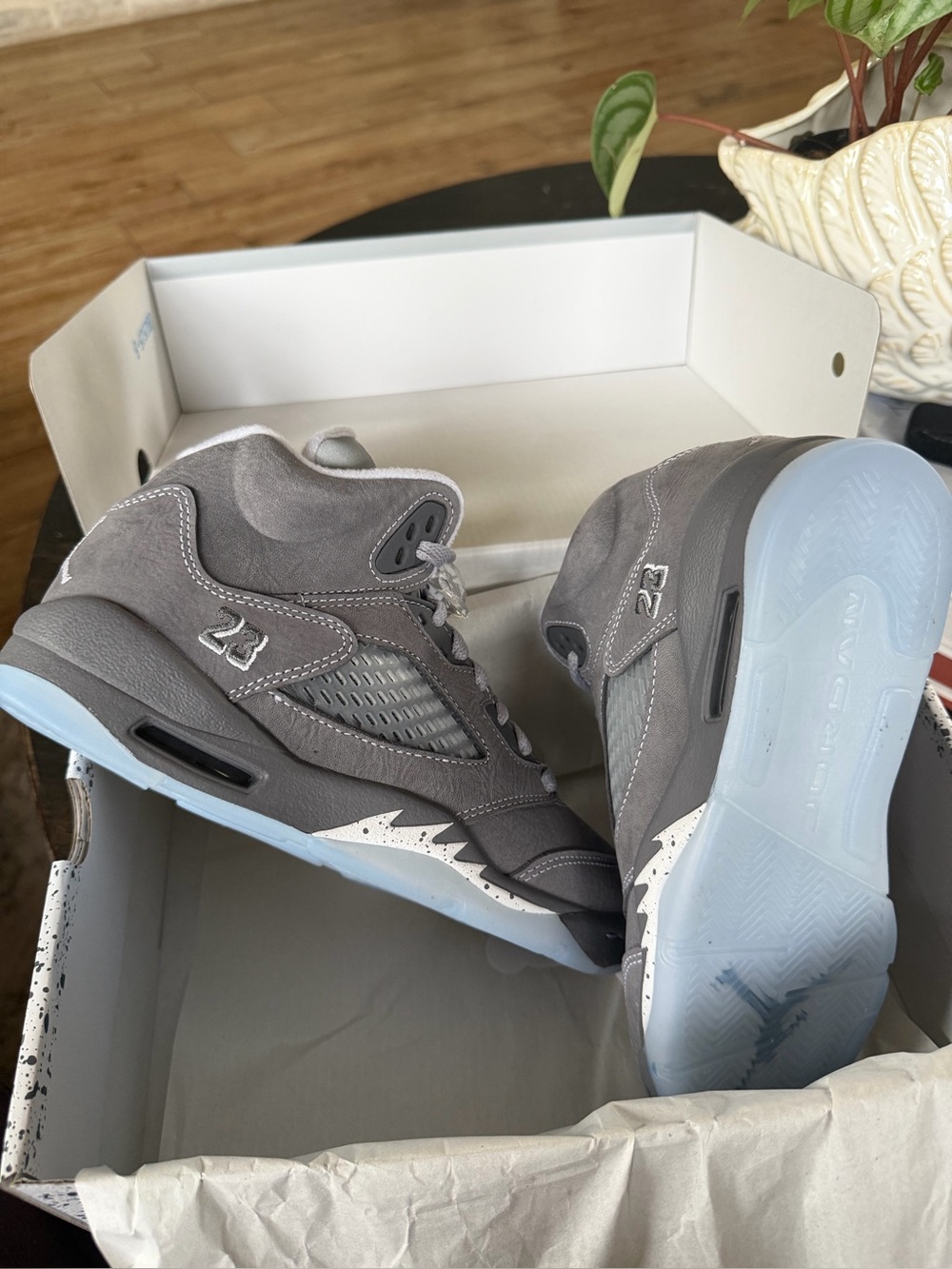 Jordan Youth Retro Five Sneakers in Grey with Icy Sole